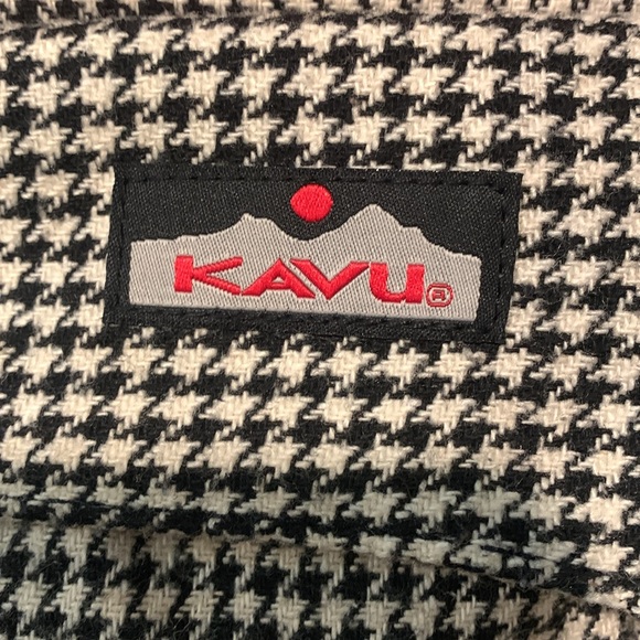 Kavu crossbody purse, houndstooth - Picture 4 of 9
